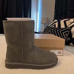 Ugg Classic Short 11 Boots